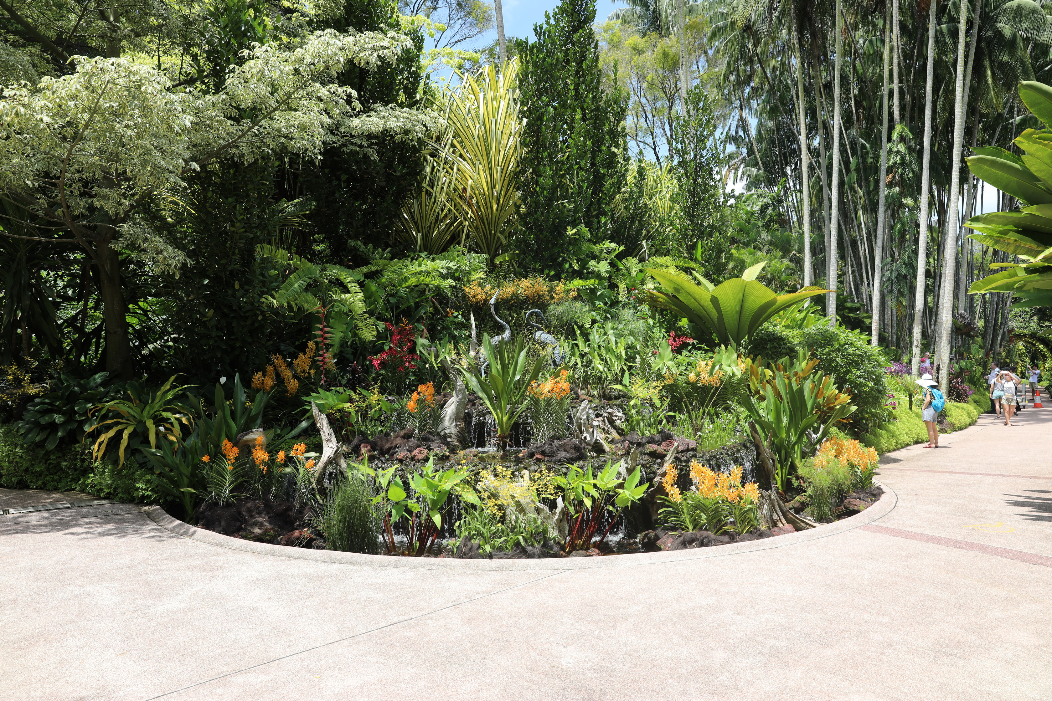 Crane Fountain @ National Orchid Garden